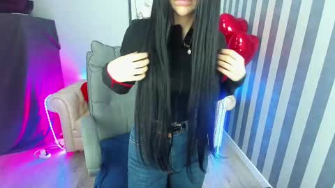 Monika online show from February 13, 2025, 2:31 pm