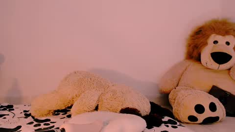 luckysapphire777 online show from February 6, 2025, 11:10 am