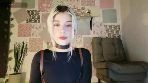 Snapshot of luckysapphire777 chatting on May 2, 2026, 1:16 pm luckysapphire777 online show from May 2, 2026, 1:16 pm