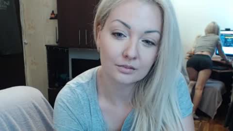 LuckyShot online show from September 14, 2025, 3:11 pm