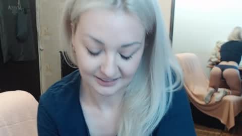 LuckyShot online show from December 17, 2025, 2:01 pm