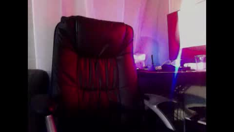 King420 online show from December 2, 2024, 2:53 am