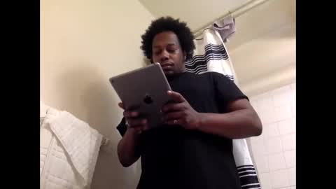 King420 online show from November 19, 2025, 12:16 pm