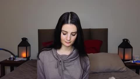 Lucy online show from September 19, 2025, 9:15 pm