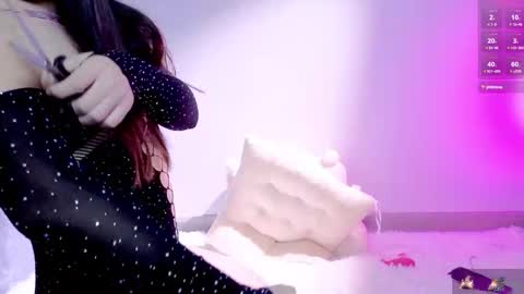 lucy741540 online show from December 4, 2025, 1:48 am