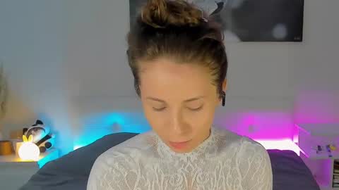 lucy__ray online show from January 29, 2025, 8:18 am