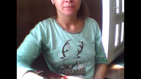 Snapshot of lucy_angel5 chatting on January 30, 2025, 10:40 am Lucy online show from January 30, 2025, 10:40 am