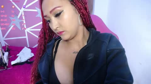 lucy_beatifull online show from March 31, 2026, 12:49 pm