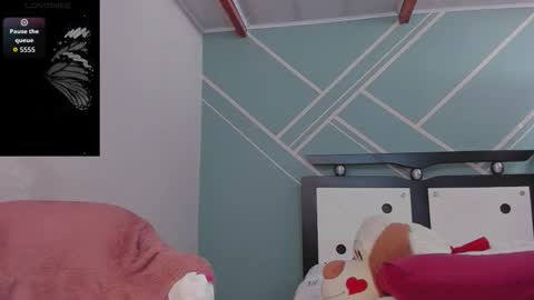 Lucy Herrera online show from October 30, 2025, 5:24 pm