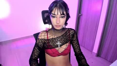 lucyfer online show from February 28, 2025, 10:28 pm