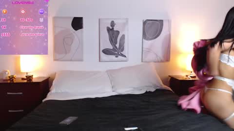 Snapshot of lucy_joi chatting on January 18, 2025, 2:03 am Luciana online show from January 18, 2025, 2:03 am