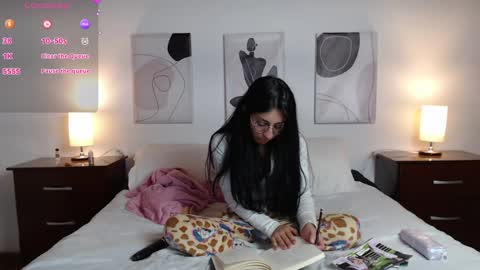 Snapshot of lucy_joi chatting on January 21, 2025, 9:03 am Luciana online show from January 21, 2025, 9:03 am