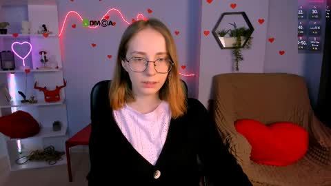 lucy online show from April 4, 2026, 9:18 am