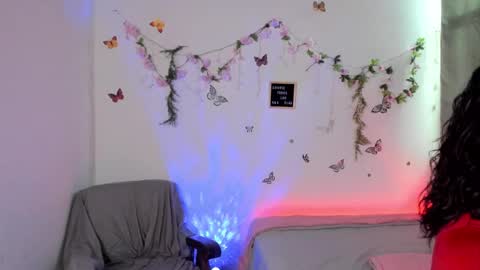 Lucy online show from February 15, 2025, 6:01 pm