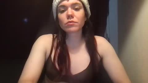 Snapshot of lucylarsonisbored chatting on January 18, 2025, 8:20 am Lucy Larson online show from January 18, 2025, 8:20 am