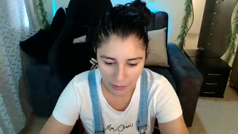 LUCY online show from June 7, 2026, 3:27 pm
