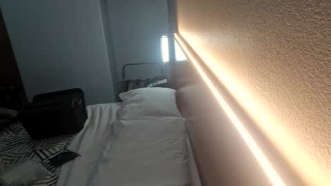 Lucy Loves Lookers online show from October 6, 2025, 12:41 am