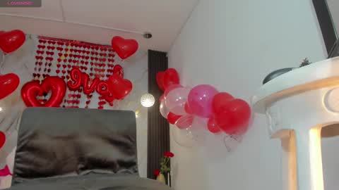 Luciana online show from February 13, 2025, 10:43 pm