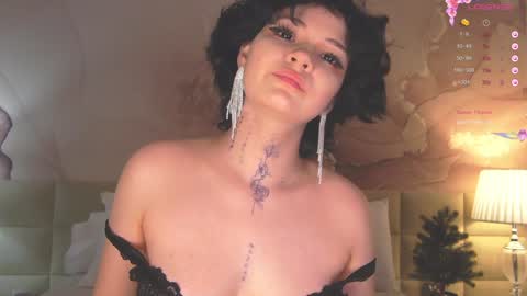 Snapshot of lucyvee chatting on December 21, 2024, 1:36 am lucyvee online show from December 21, 2024, 1:36 am