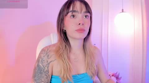 Lucy online show from December 17, 2025, 4:40 am