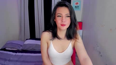 Snapshot of lucyx143 chatting on February 14, 2026, 8:49 pm Lucy online show from February 14, 2026, 8:49 pm