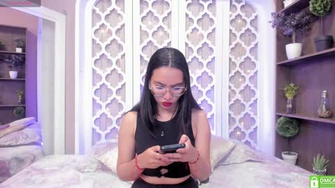 Lucy Liiu online show from January 20, 2025, 7:04 pm