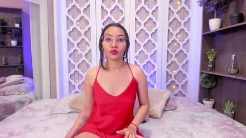 Lucy Liiu online show from January 26, 2025, 3:03 pm