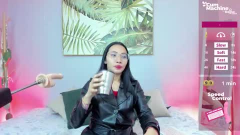 Lucy Liiu online show from October 20, 2025, 12:38 pm