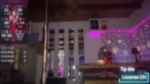 Snapshot of luebeam chatting on February 3, 2026, 6:40 am Luubeam INSTA luubeammm TWITTER lunaisreallycu1 online show from February 3, 2026, 6:40 am