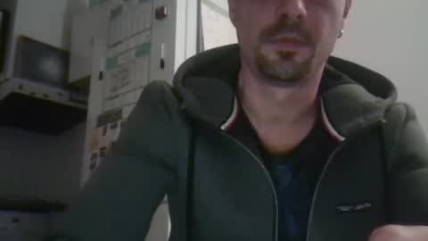 luffyman20 online show from December 15, 2024, 8:25 pm