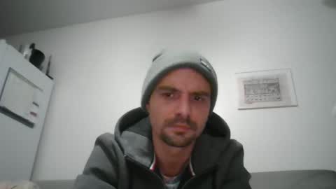 luffyman20 online show from January 12, 2025, 10:43 pm