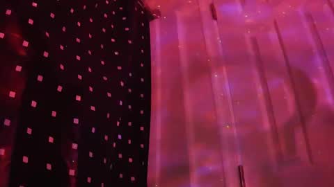 Riskdtb online show from November 9, 2025, 7:12 pm