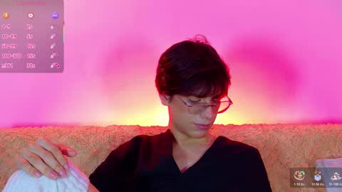 Snapshot of lui_x_dust chatting on February 28, 2026, 3:29 am Lui online show from February 28, 2026, 3:29 am