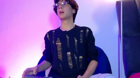 Lui online show from April 18, 2026, 3:10 am