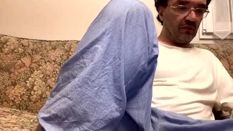 Luis online show from September 14, 2025, 8:52 pm