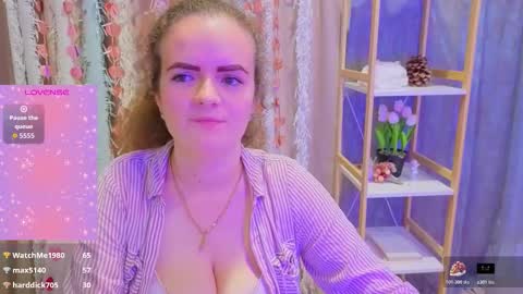 Luisa Rosee online show from December 4, 2025, 9:23 pm