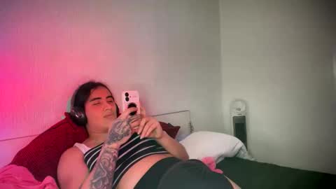 Luisa Monsters online show from February 12, 2026, 12:49 am