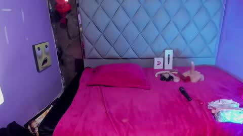 luisanaboobs online show from January 16, 2025, 6:25 am