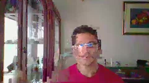 Luis online show from September 29, 2025, 8:57 pm
