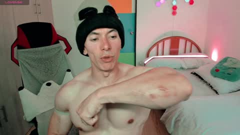 Luis Fer PVT IS OPEN online show from February 6, 2025, 7:51 pm