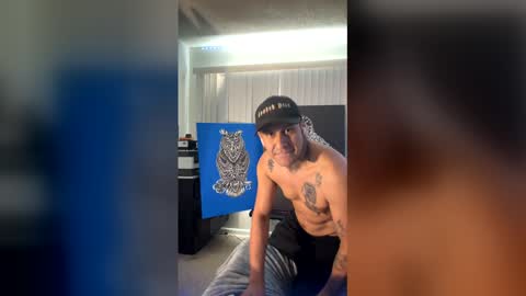 Snapshot of luisjg24hrs chatting on April 8, 2026, 4:40 pm luisjg24hrs online show from April 8, 2026, 4:40 pm