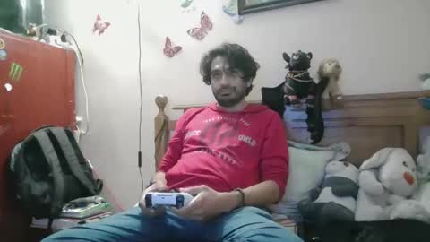 luismiastarot online show from January 9, 2026, 2:47 am