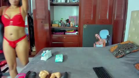 Snapshot of luissa_s1 chatting on January 4, 2025, 2:25 pm Luissa online show from January 4, 2025, 2:25 pm