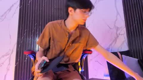 Snapshot of luixdust1 chatting on September 15, 2025, 1:05 am luixdust1 online show from September 15, 2025, 1:05 am