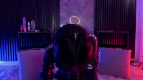 Snapshot of luixdust1 chatting on September 16, 2025, 5:08 am luixdust1 online show from September 16, 2025, 5:08 am