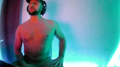 luk_me online show from December 6, 2024, 2:35 am