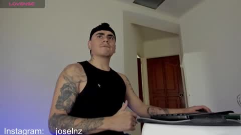 Luka Castle online show from December 15, 2024, 4:18 am