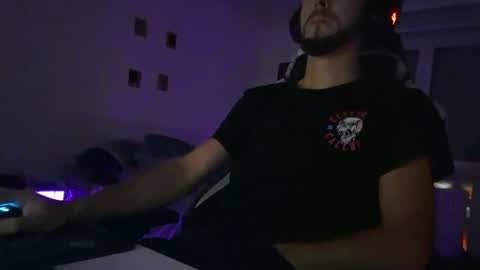 lukasschoetz online show from September 29, 2025, 9:19 pm