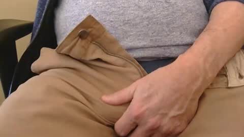 Snapshot of luke7711 chatting on February 23, 2026, 7:33 pm luke7711 online show from February 23, 2026, 7:33 pm