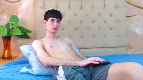 luke_carter online show from May 16, 2026, 1:32 pm